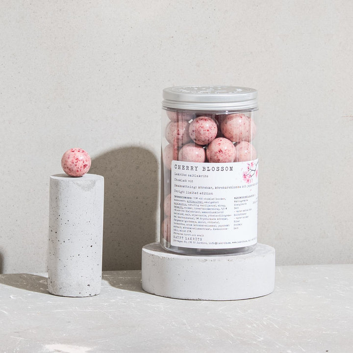 Haupt Lakrits Cherry Blossom – Salt liquorice, White Chocolate, Sakura & Japanese Snowsalt