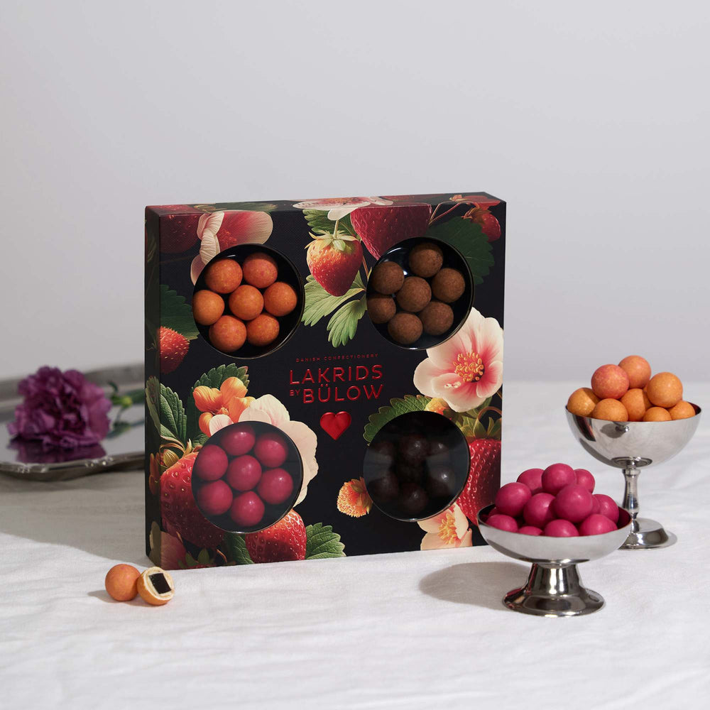 Lakrids LOVE Small Liquorice & Chocolate Selection Box (175g)