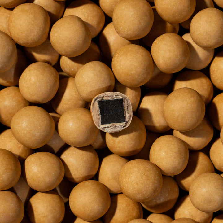 Lakrids Crispy Caramel - Sea Salt, Dulce Chocolate & Raw Liquorice