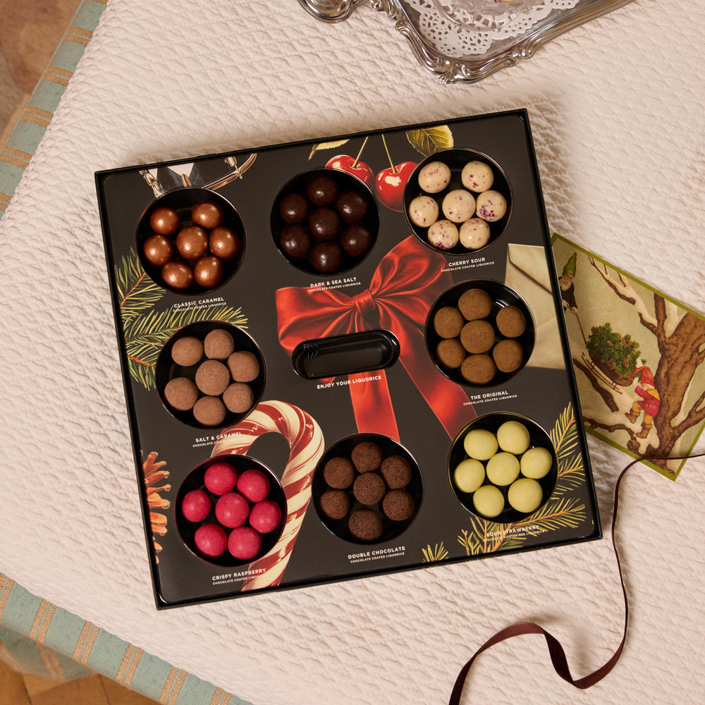 Lakrids Winter Liquorice & Chocolate Selection Box (325g)