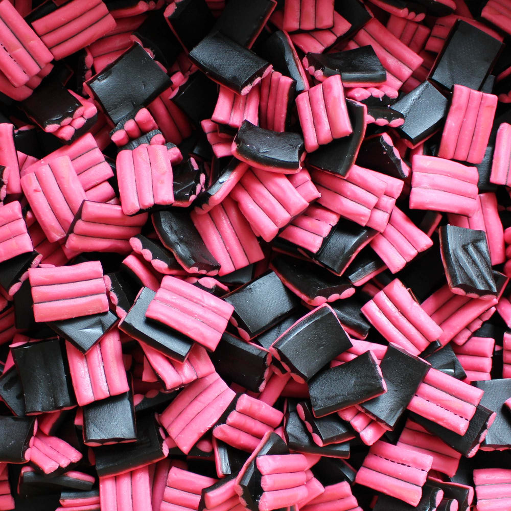 Porvoon Lakritsi Strawberry Flavoured Sweet Black Liquorice Stripes