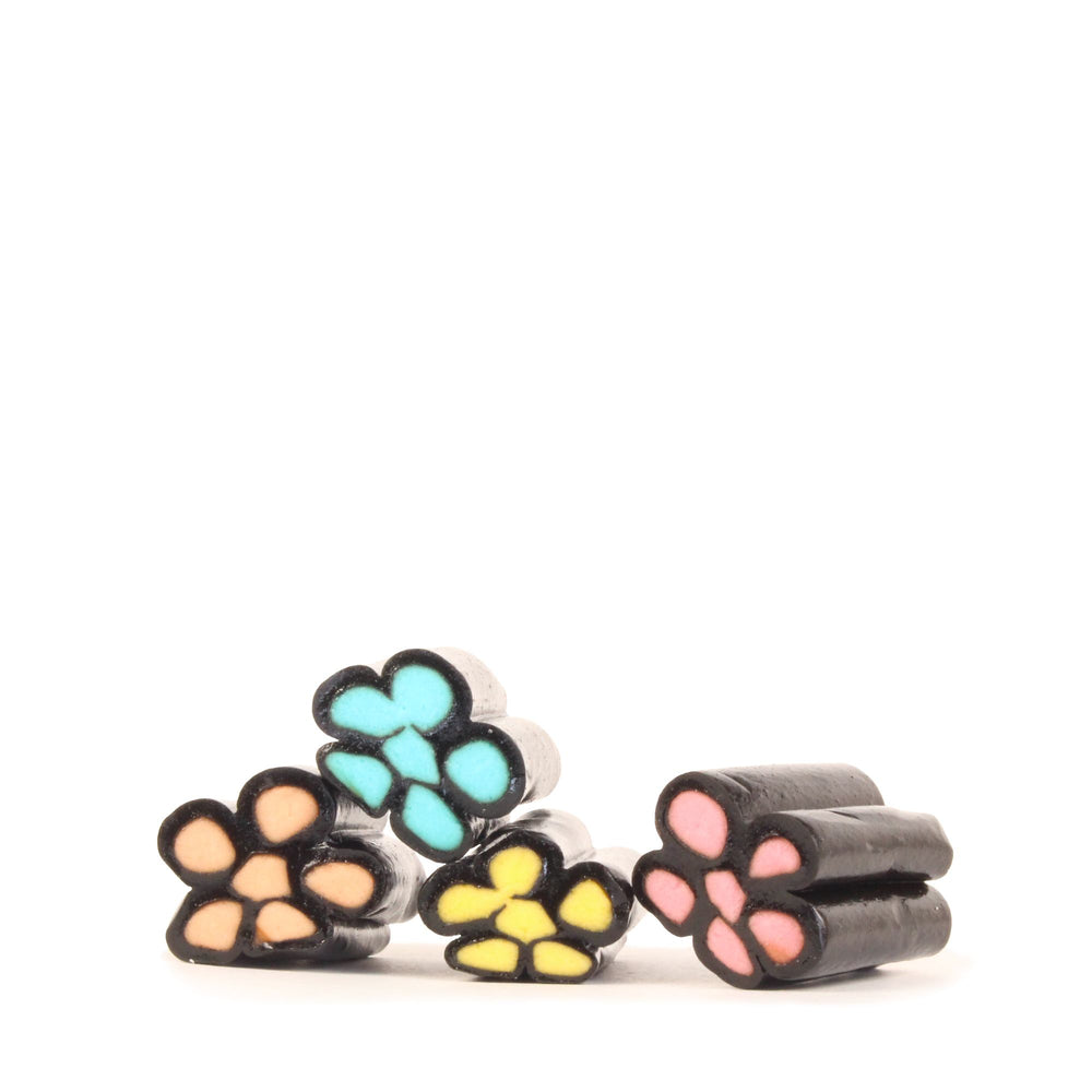 Revolvers - Mild Sweet Liquorice & Sugar Fondant Filling
