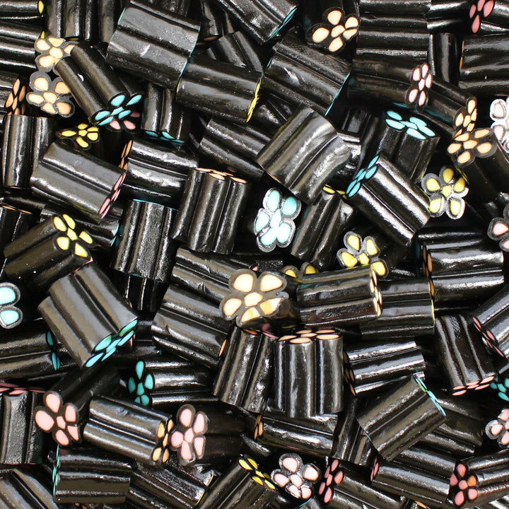 Revolvers - Mild Sweet Liquorice & Sugar Fondant Filling