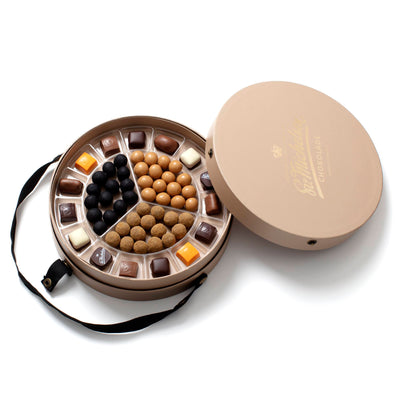Large Sv. Michelsen Luxury Gift Selection Box (Cream) – Handmade Chocolates, Truffles & Liquorice Dragées