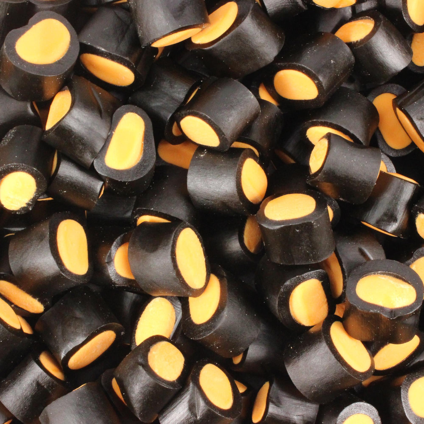 Orange Cream Rocks – Fondant Filled Sweet Liquorice Tubes